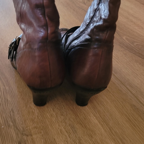 Hispanitas Brown and Black Distressed Knee High Boots - Picture 5 of 7